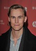 photo Rhys Wakefield