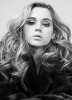 photo Brec Bassinger
