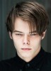 photo Charlie Heaton